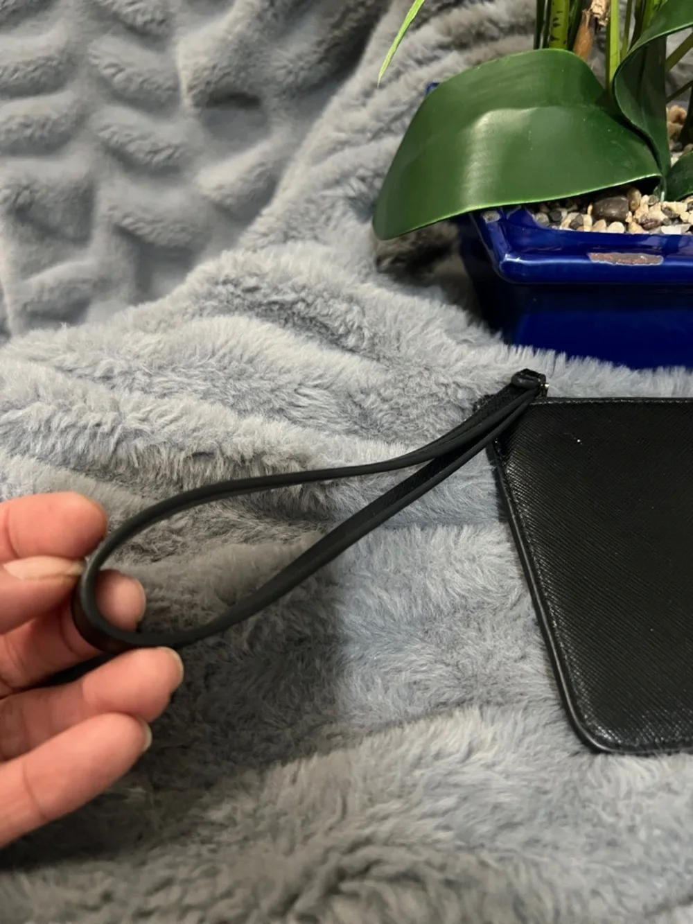 kate spade Black Textured Leather Wristlet Clutch - Picture 6 of 6